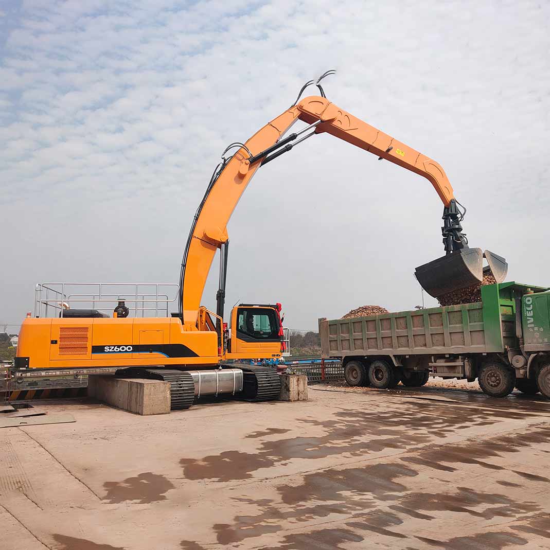 SDSZ-600-Crawler-Material-Handler-60-Ton